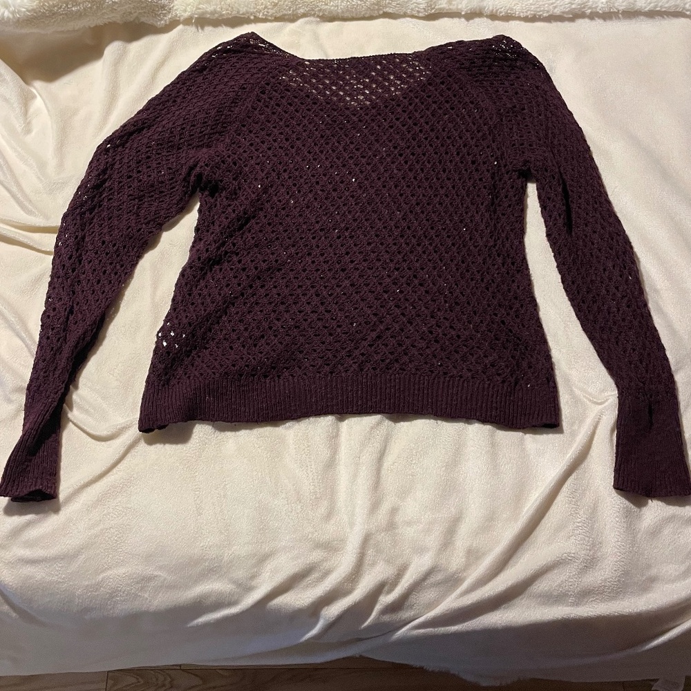 American Eagle sweater - Picture 2 of 3